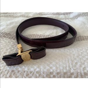 Ferragamo Patented Vara Bow Belt. BNWOT